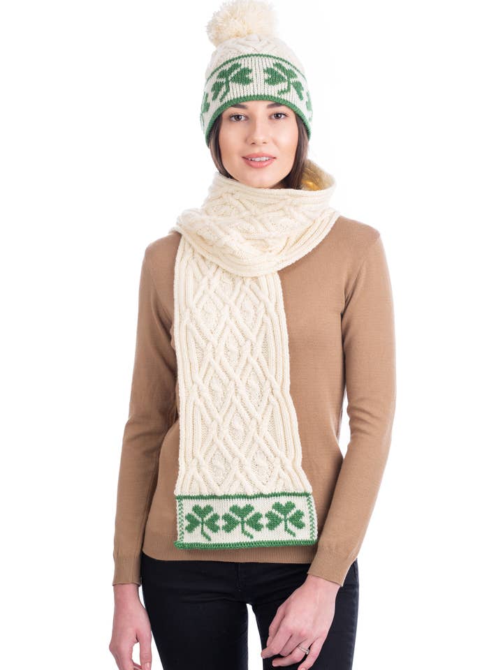 Bufanda tradicional irlandesa de lana Shamrock Aran para venta al por mayor de Saol