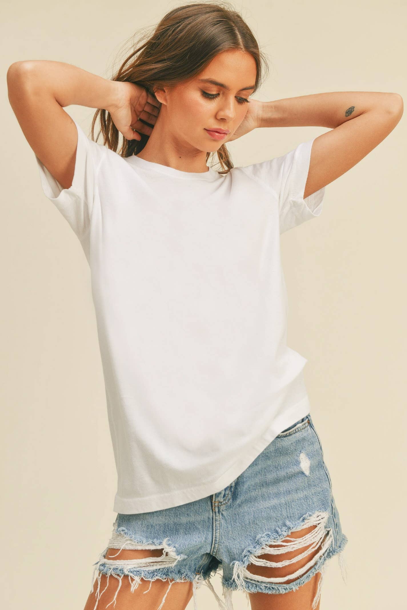 Honestee - Venta al por mayor Camiseta estampada - Mujer - Camiseta Clásica de Manga Corta en Blanco36