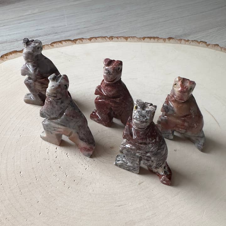 Pebble House - Wholesale Spiritual Stone/Crystal - Soapstone Animal Carving 30+ Varieties - Crystals & Stones42