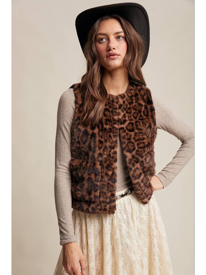 Listicle - Wholesale Outerwear Vest - Women's - Faux Fur Leopard Vest22