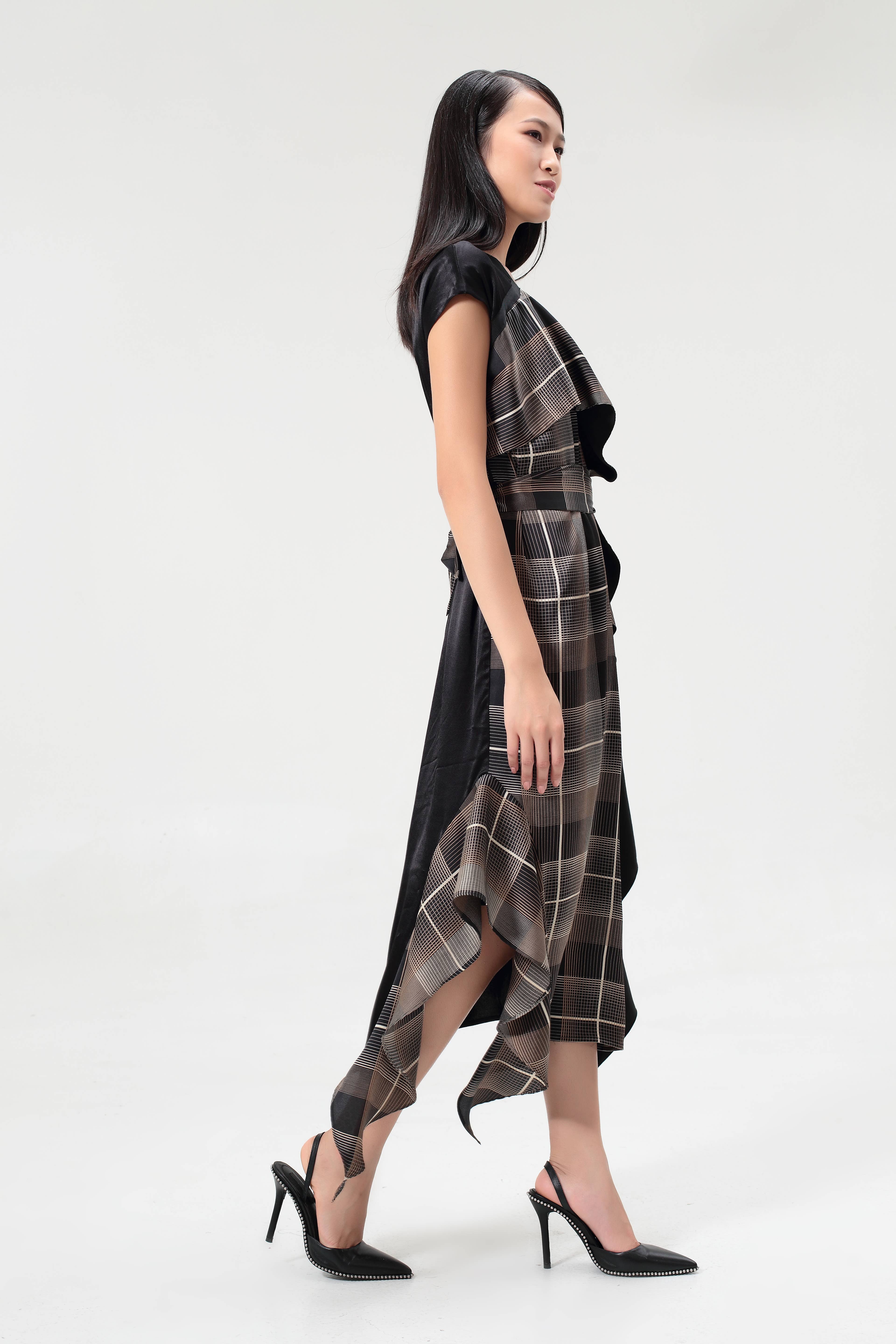 Smart and Joy - Wholesale Dress - Women's - Square Print Ruffle Asymmetric Dress W983704