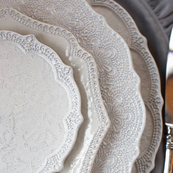 Arte Italica & Crown Linen Designs - Wholesale Dinner Plate - Merletto Antique Dinner Plate2