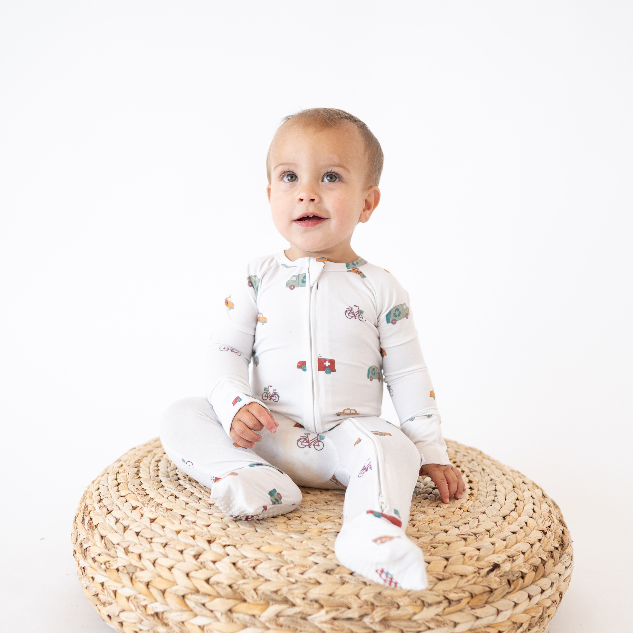 bug + bean kids - Wholesale Jumpsuit - Baby - Bamboo 2-Way Convertible Zip Romper | Rush Hour3