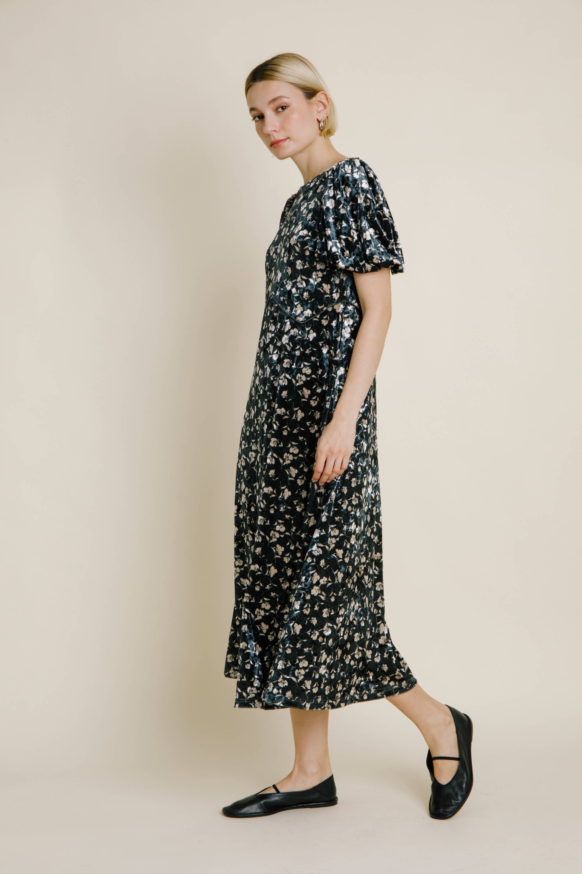 Aureum - Wholesale Dress - Women's - AD1754 - VELVET MIDI DRESS W/ CORDING1