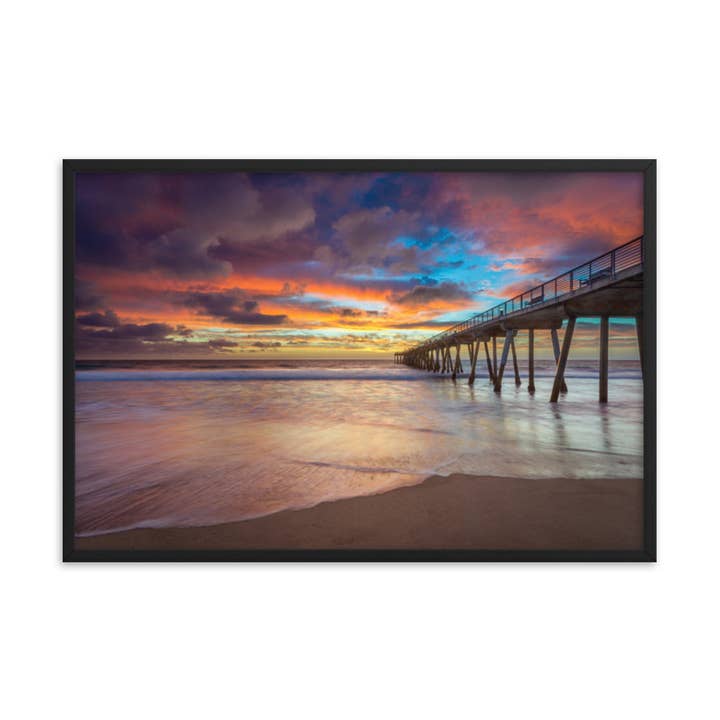 Impression murale encadrée Dreamy Pier at Sunset pour la vente par Pipa Wall Art & Home Decor