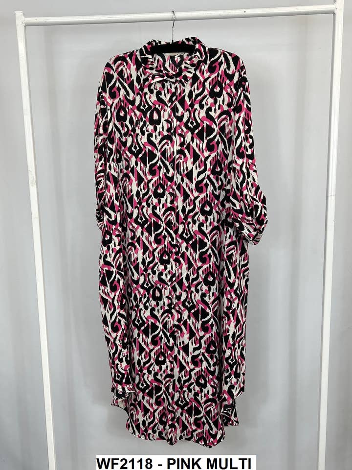 Abito a camicia oversize con dettaglio sulla manica posteriore per la vendita all'ingrosso da parte di Malissa J/ Watch-Out UK Ltd