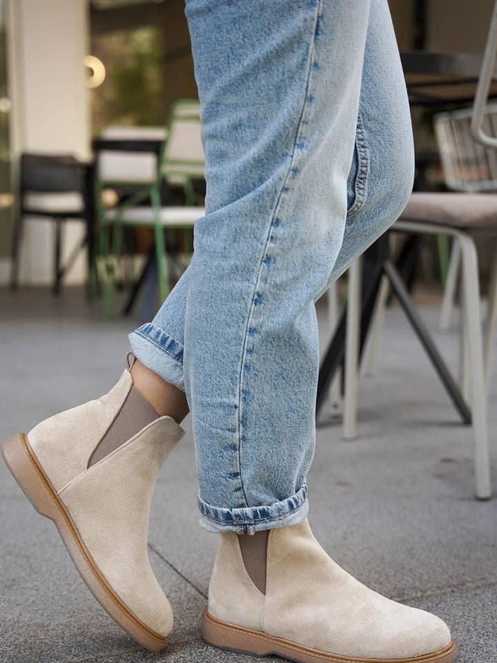 Bottes courtes élastiques beiges pour femmes, bottines pour femmes pour la vente par LAMİNTA