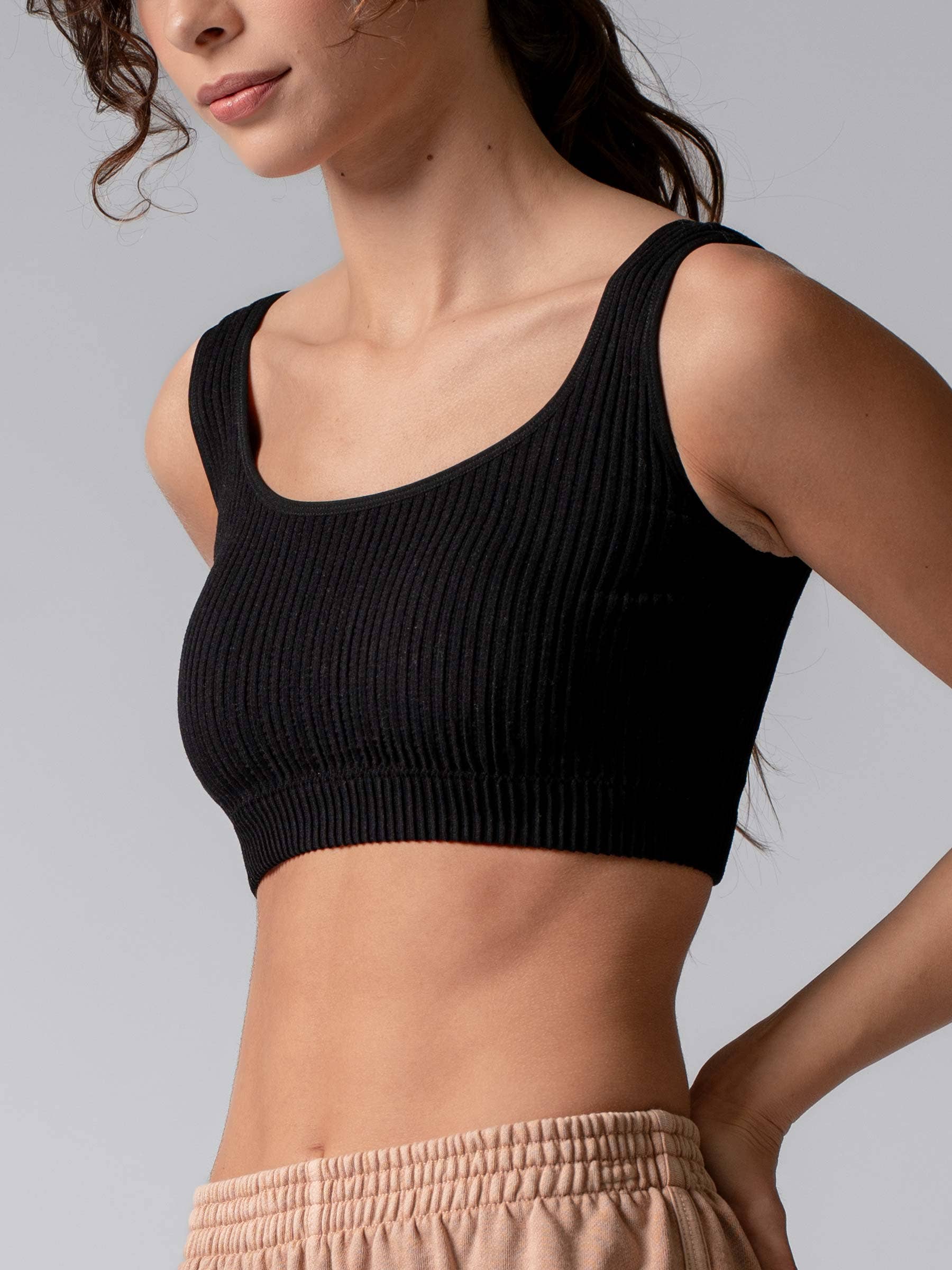 Urban Daizy - Wholesale Tank Top - Women's - Ribbed Seamless Bralette Crop Tank Top6