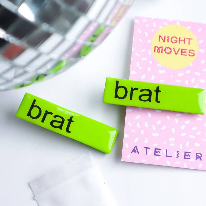 Grampo de cabelo em argila de polímero verde Charli XCX Brat por atacado de Night Moves Atelier