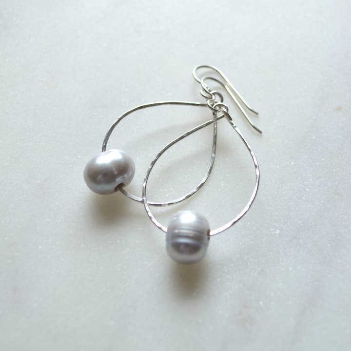 Hvid perle ferskvandsperle øreringe for engroshandel på Faire7