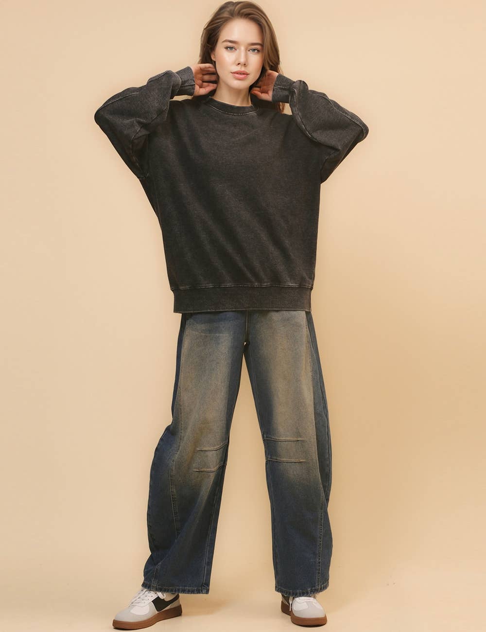 Sweetkama – wholesale Sweatshirt – Women's – Ladies Solid Color Crew Neck Sweatshirt SKT46525