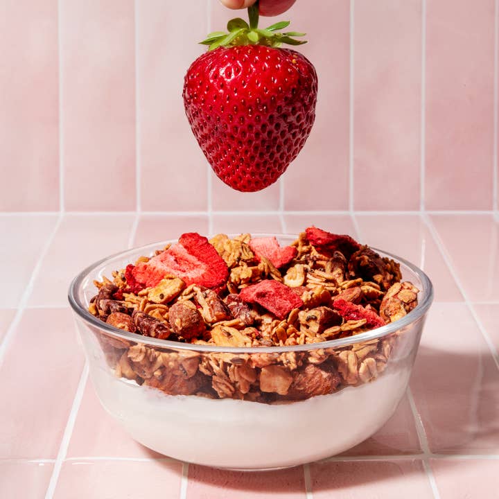 The Hampton Grocer Granola - Wholesale Granola - LIMITED BATCH: Vanilla Bean Strawberry Granola2