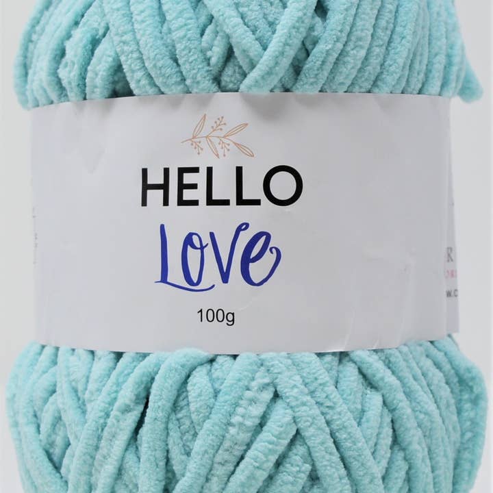 Creative World of Crafts - Wholesale Yarn - Hello Love Blanket Plush Yarn 100g