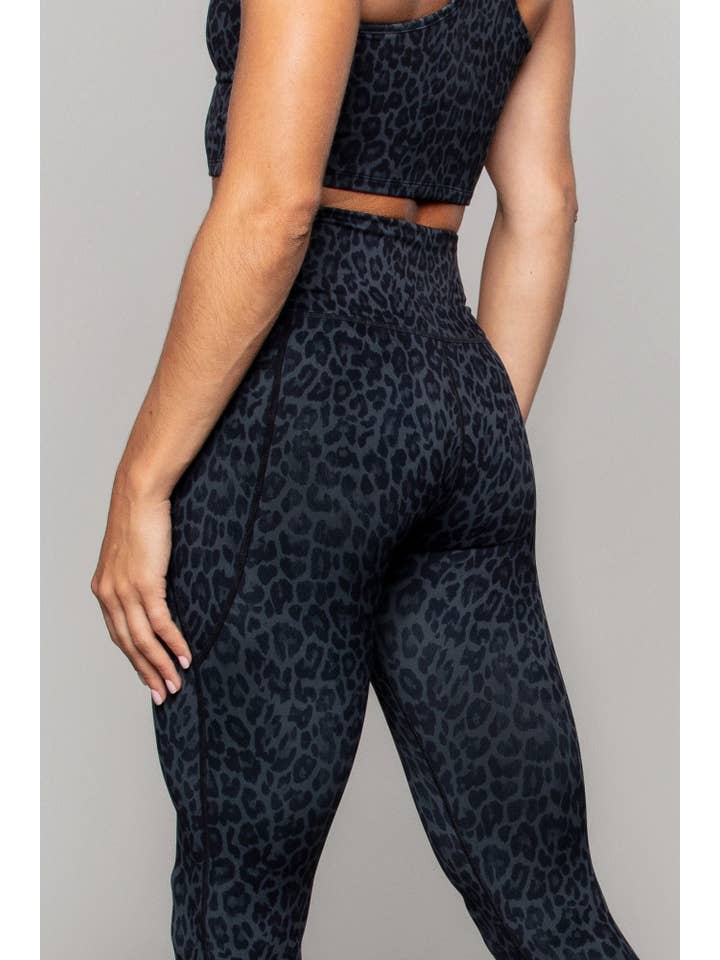 Born Nouli Activewear & Leggings - Wholesale Athletic/Lounge Leggings - Women's - Steel Nala 7/8 Pocket Legging