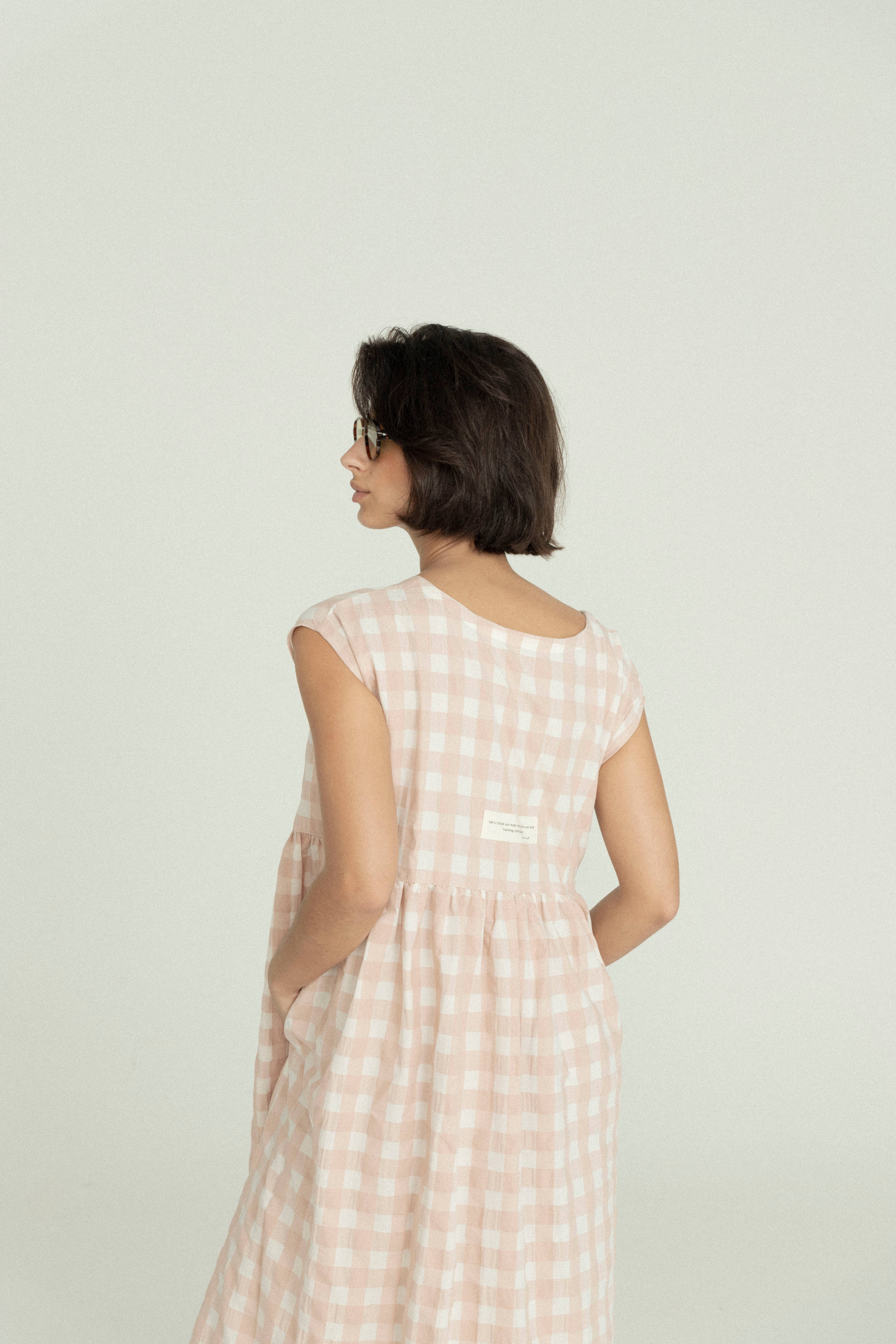 Your Human Soul - Wholesale Dress - Women's - 09h - mid squared dress7