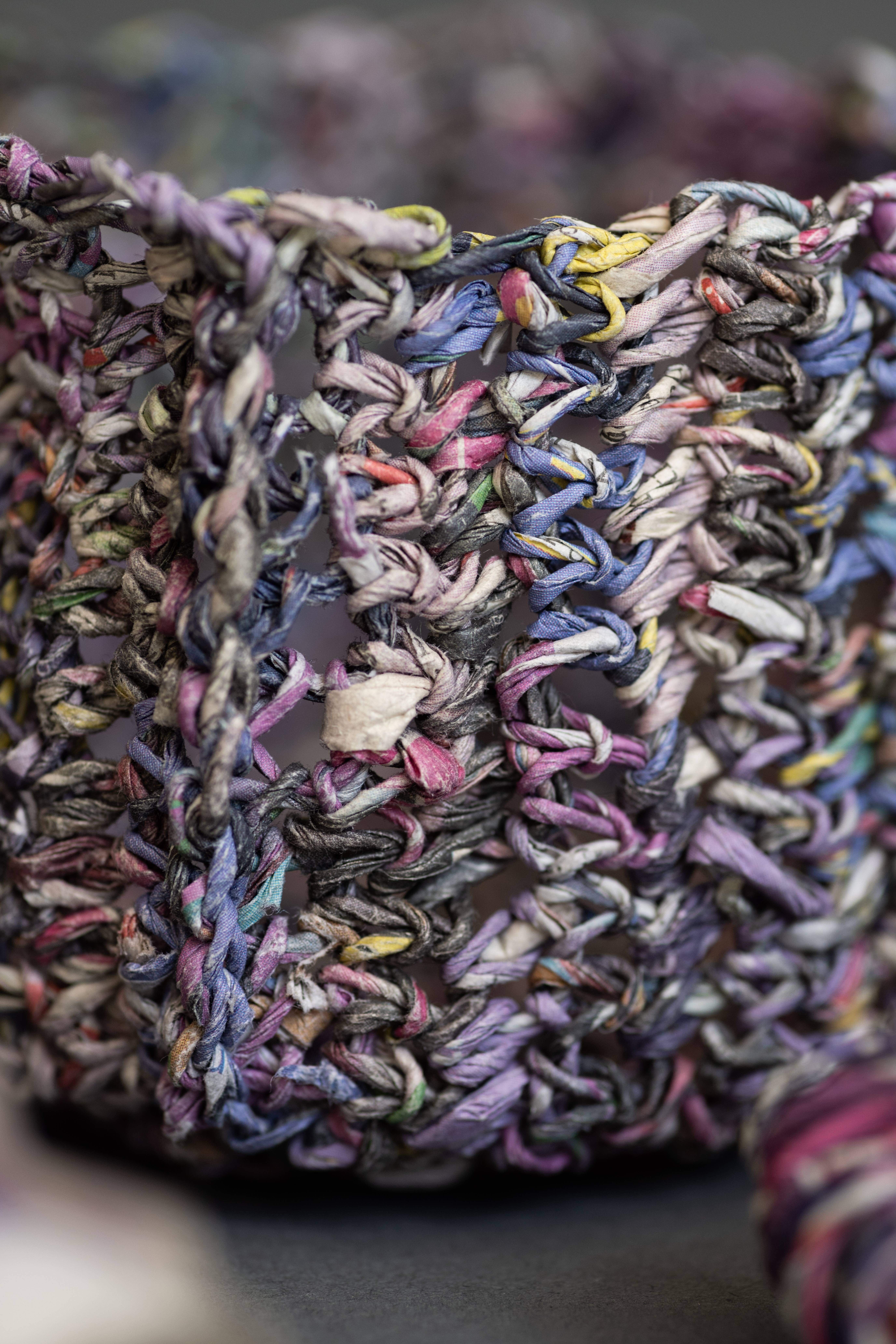 Schiffer Publishing - Wholesale Crafts, Hobbies & DIY - Japanese Paper Yarn3