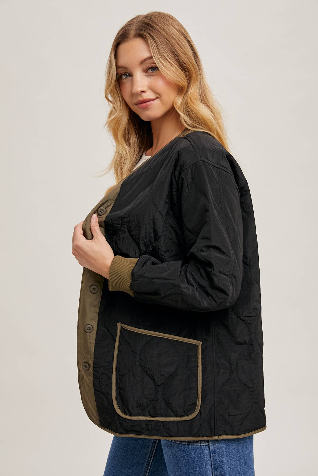 Bluivy - Wholesale Jacket - Women's - BUTTON UP QUILTED JACKET14