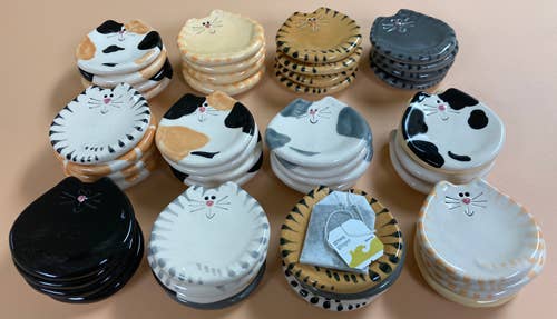 August Ceramics - Wholesale Jewelry Dish - 3" Assorted Ceramic Cat Dishes by the Dozen3