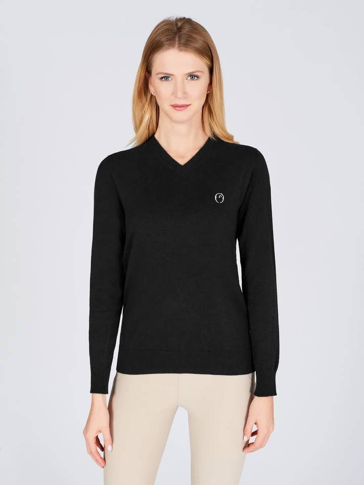 AMELIA KNITWEAR for wholesale by Vestrum America