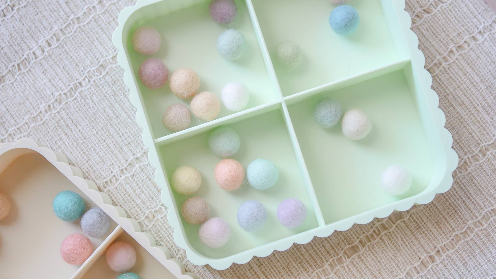 Hello Cutters - Wholesale DIY Craft Kit - Square Fluted Sensory Tray 1