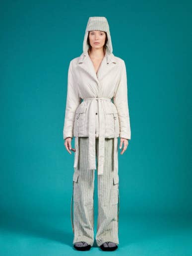 W265 art. 01 col. 200 per la vendita all'ingrosso da parte di KM PIUMINI