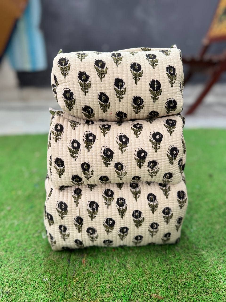 bhavnas boutique - Wholesale Makeup/Cosmetic Bag - Zipper Closure Cotton Floral Print Quilted Bag Women Bags 5