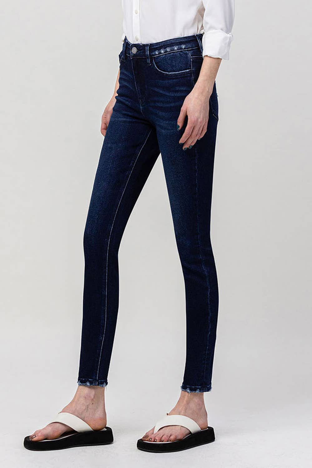 TREASURE HIGH RISE SKINNY JEANS F4822 for wholesale on Faire2