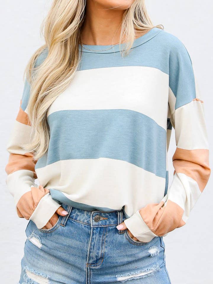 Blusa de manga comprida Colorblock azul claro com listras por atacado de Suhkasana