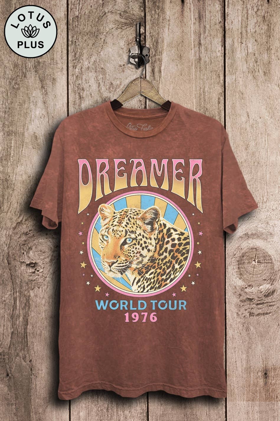 Lotus Fashion Collection - Venta al por mayor Camiseta serigrafiada - Mujer - Camiseta estampada Dreamer Leopard World Tour2