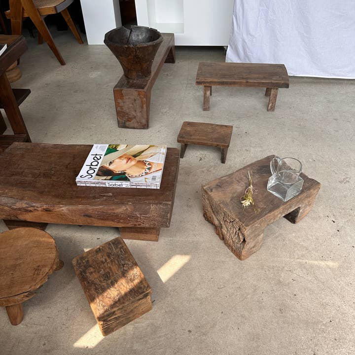 Office Objets - Wholesale Stool - Raw monoxyle organic Asian teak stool82