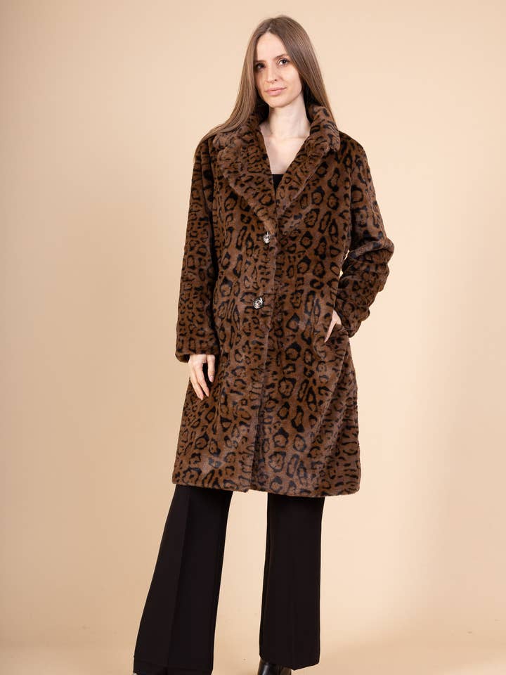 Leopardmönstrad lång fuskpälsrock PV2566 för wholesale av Pépouz' Paris