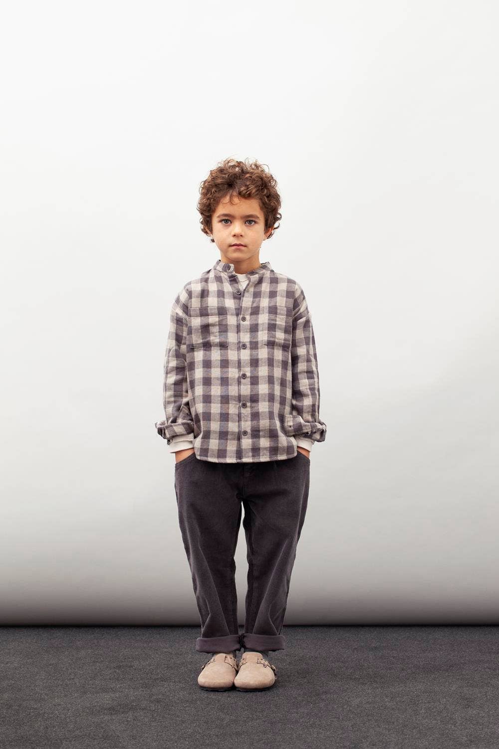 Mørkegrå Rib bukser til børn W10721 for engroshandel på Faire4