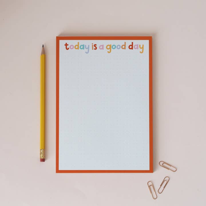 Bloc-notes Aujourd'hui est une bonne journée - A5 pour la vente par Nutmeg and Arlo