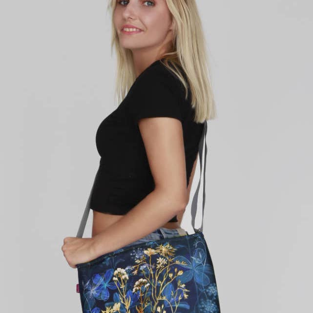 IngrossoBertoni by INCI Srl - Vendita all'ingrosso Tracolla - Donna - Midnight Borsa A Tracolla In Tela Linea Samba Bertoni2
