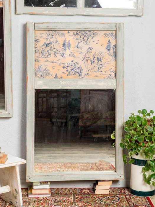 Specchio antico Pierre per la vendita all'ingrosso da parte di Antique Arte y Decoración