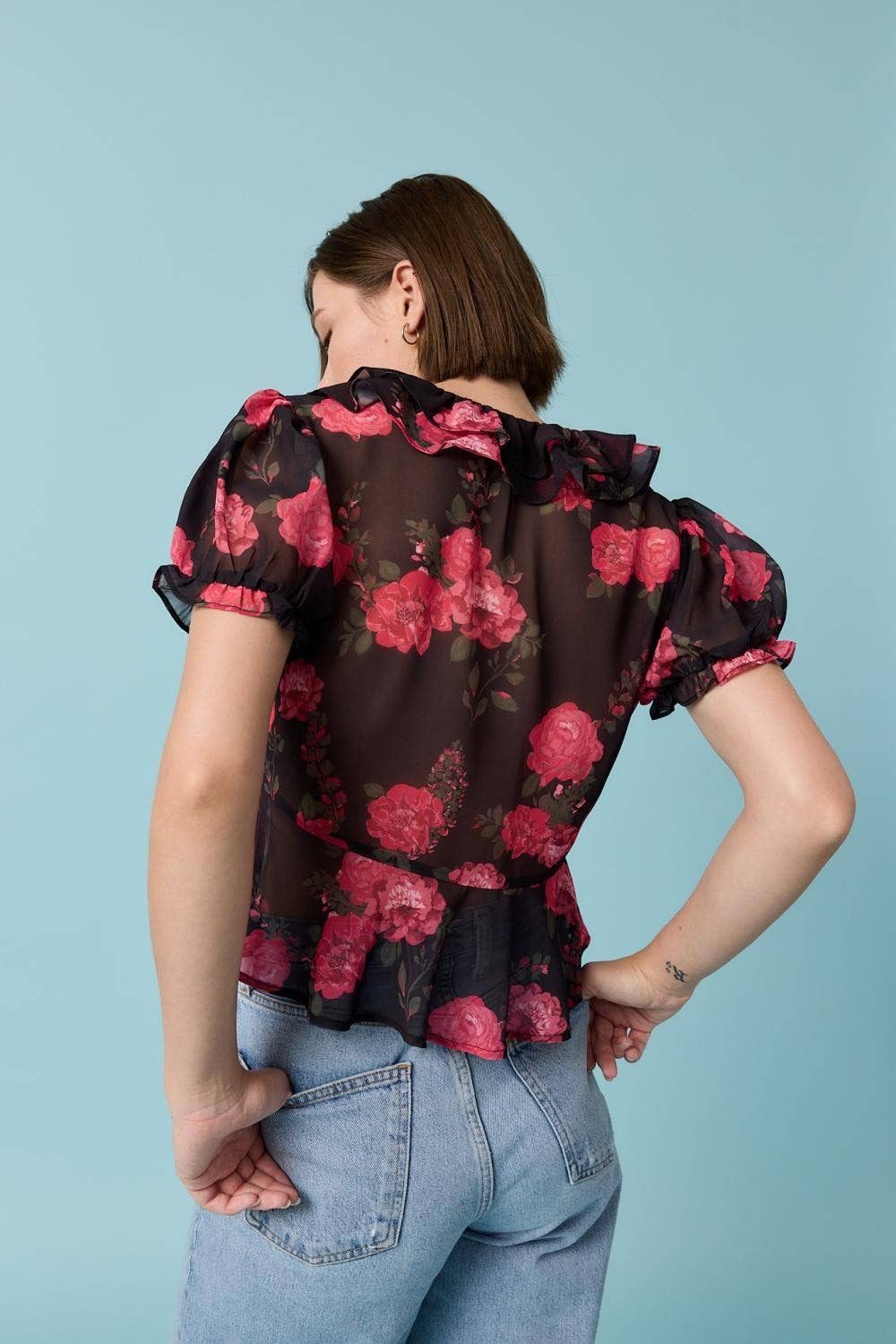FLORAL Bloom Peterpan Collar Blouse - RT1021 for wholesale on Faire6