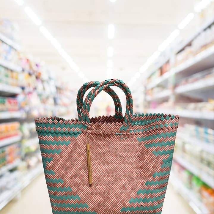 VIE - Wholesale Beach Bag - Recycled Plastic Woven Beach/Tote Bag, Large-Assorted Color2