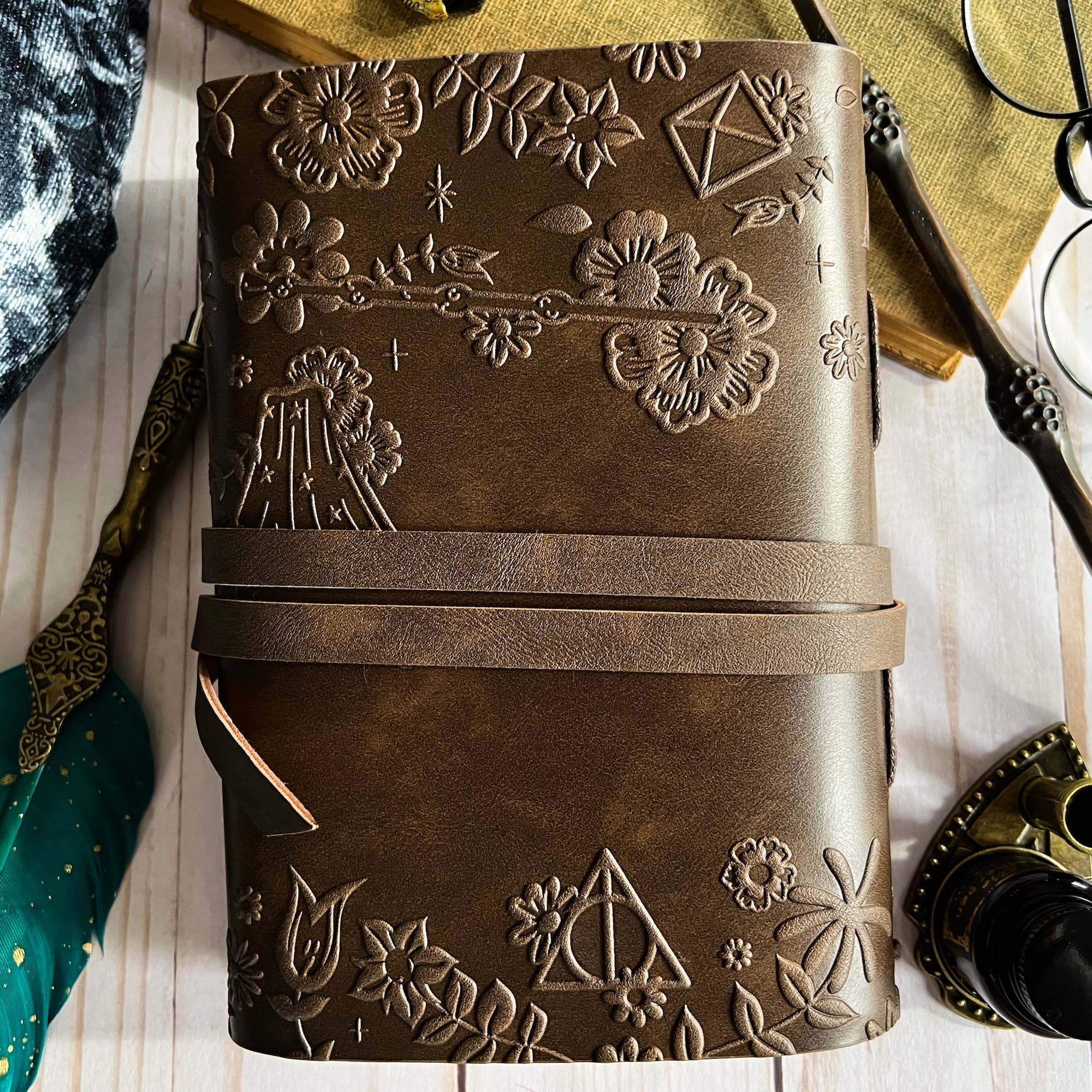 Conquest Journals - Vente Journal intime - Journal enveloppé en cuir Harry Potter Deathly Hallows3
