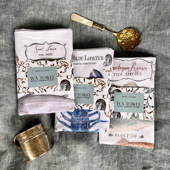 Little Harbor Studio - Wholesale Tea Towel - Blue Lobster Tea Towel3