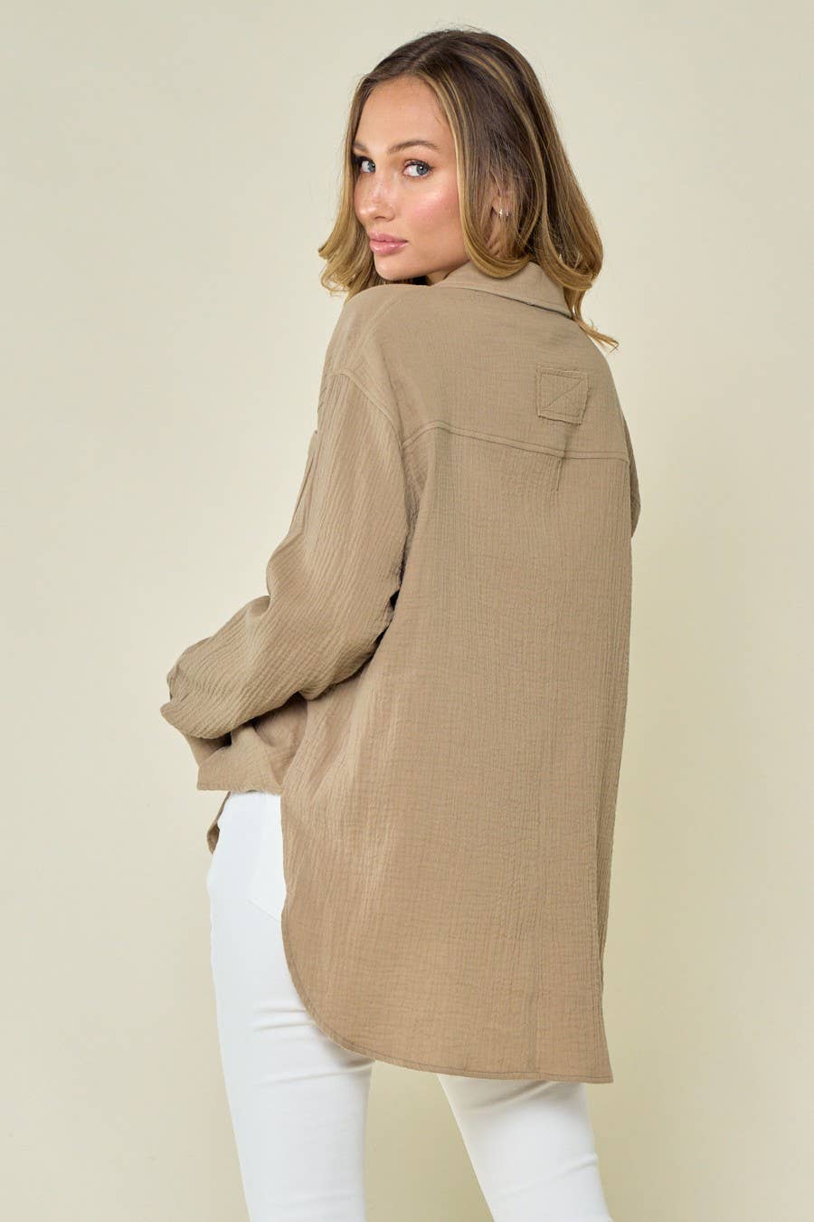 WISTERIA LANE - Wholesale Button Down Shirt - Women's - OVERSIZED GAUZE SHIRTING - 1353 LIGHT GREY 3