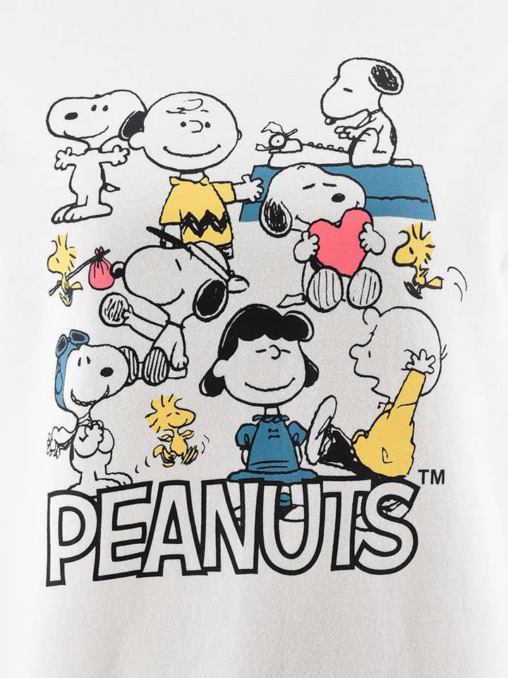 white Snoopy Sweatshirt for wholesale on Faire2