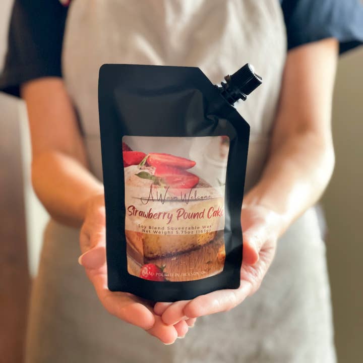 A Warm Welcome - Wholesale Wax Melt - Strawberry Pound Cake Softie | Super-Scented Soft Wax1