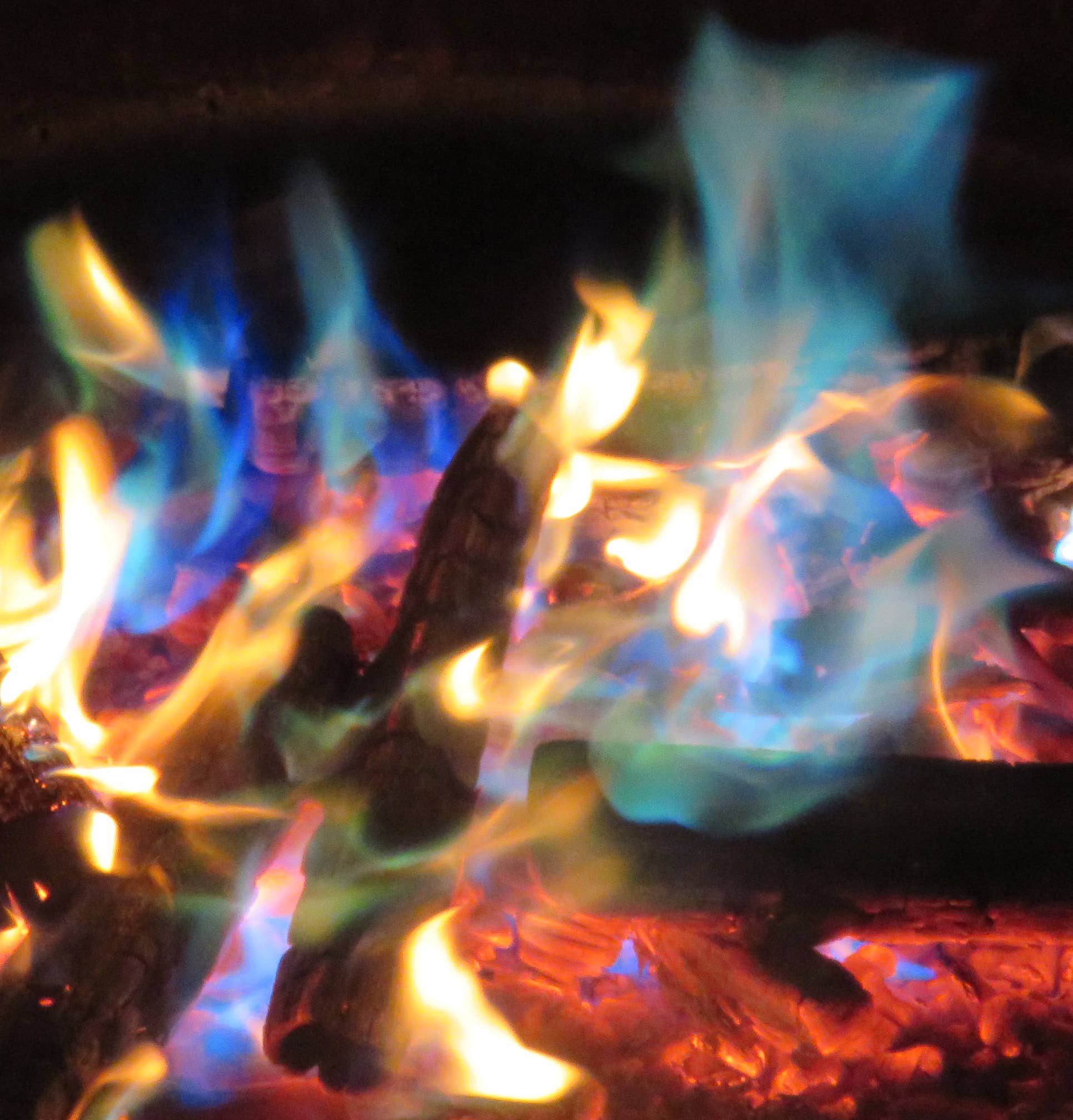 Electric Blue Original Colour Flame Pucks - Blue/Green for wholesale on Faire5