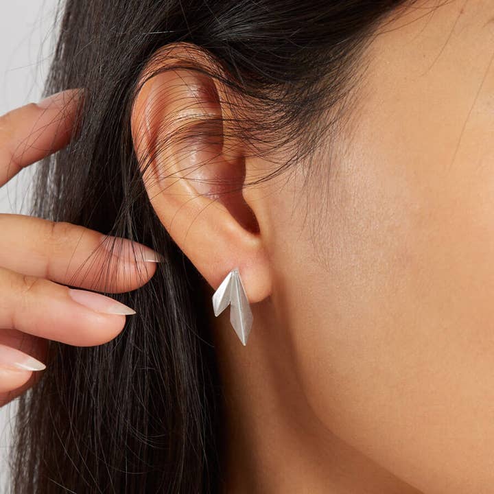 Deco Double Kite Stud Earrings for wholesale by Louy Magroos