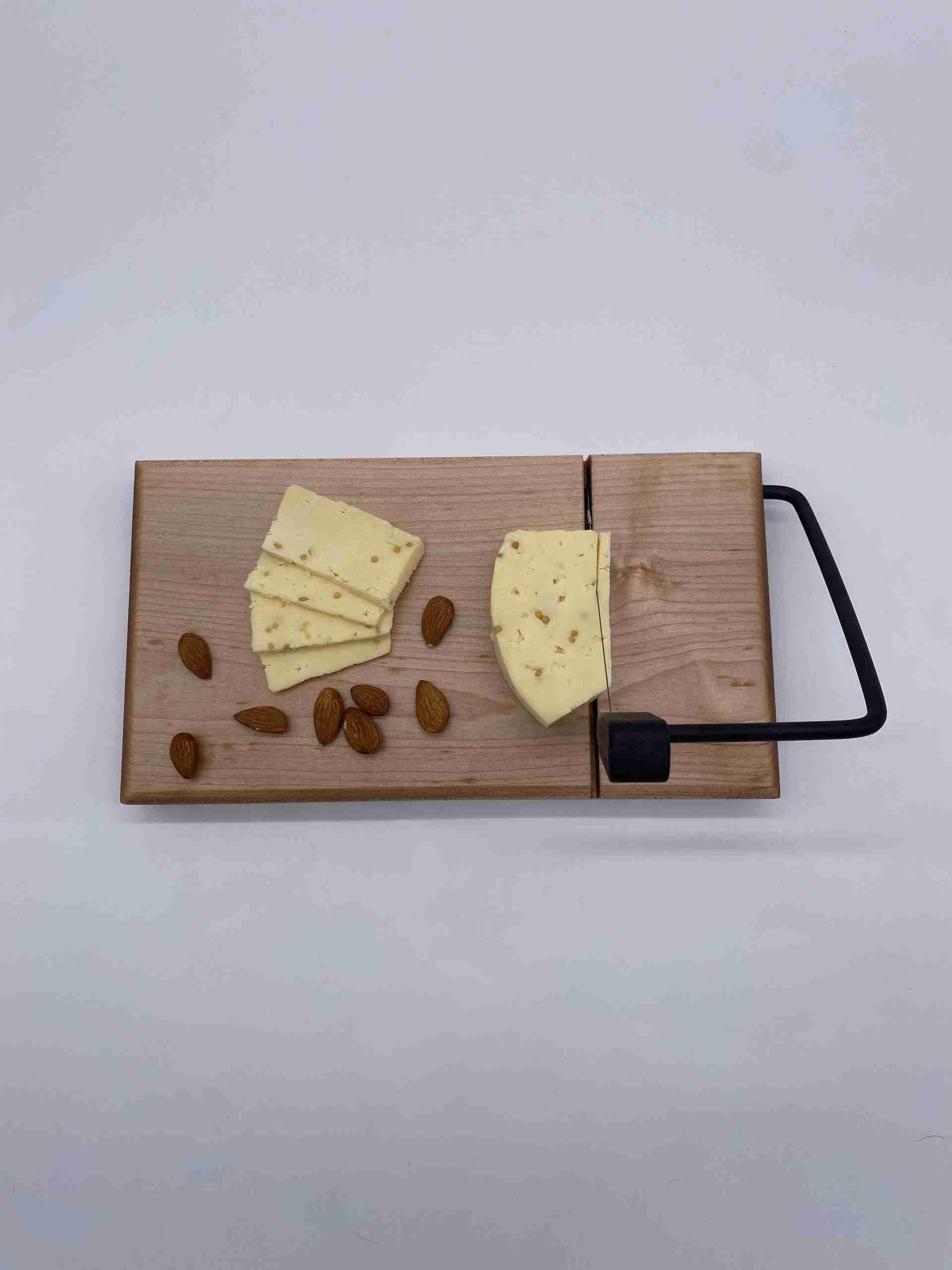 Wag & Wood - Wholesale Cheese Spreader - Maple Wood Cheese Slicer3