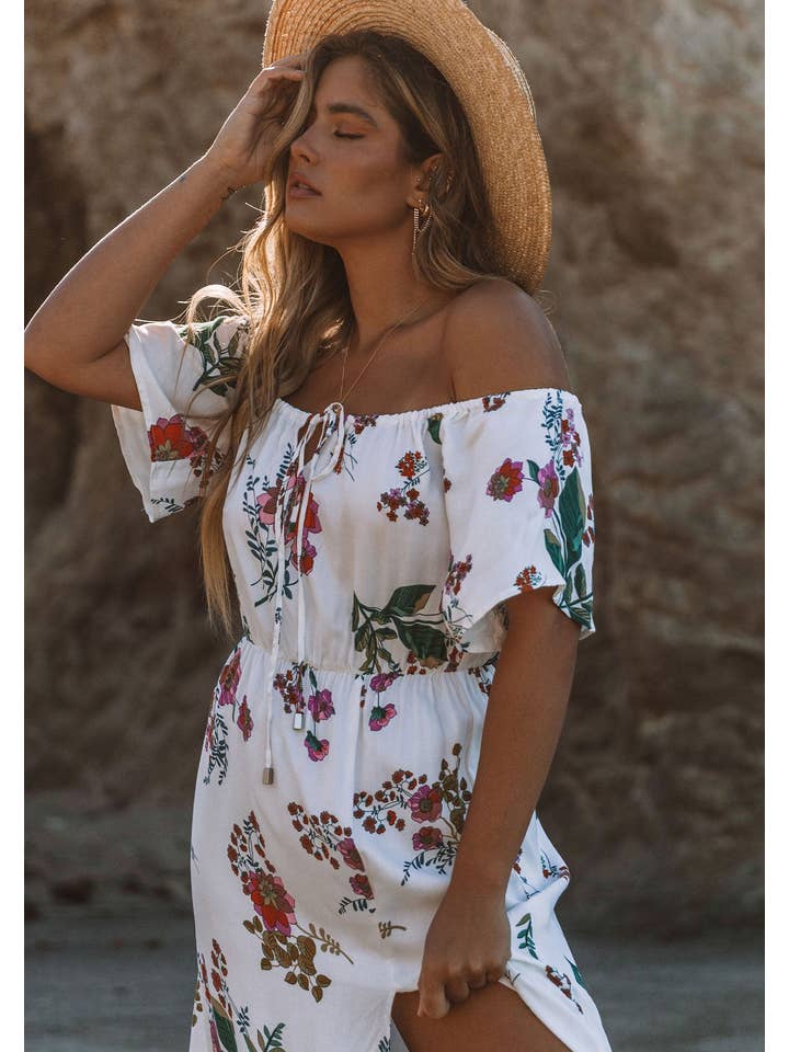 Vanilla Combo Floral Halter Neck Off The Shoulder Maxi Dress for wholesale on Faire