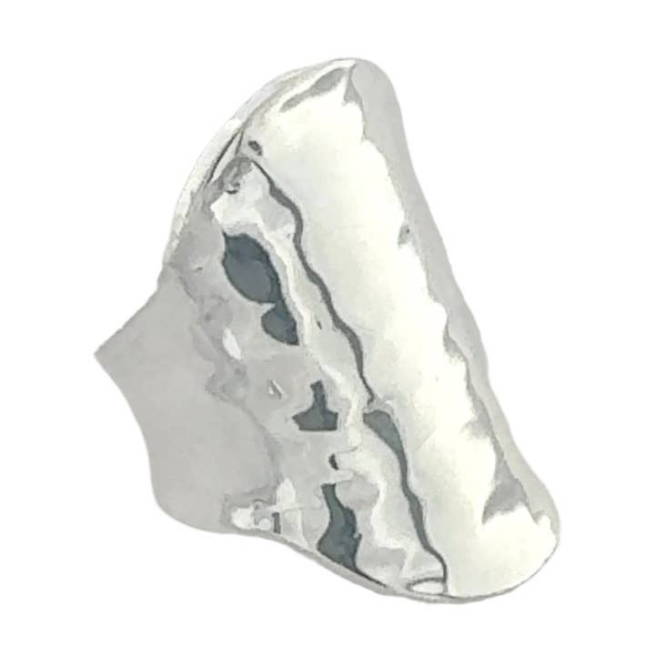 STERLINGSILVER SKÖLDRING HAMRAD för wholesale av Balaam Design