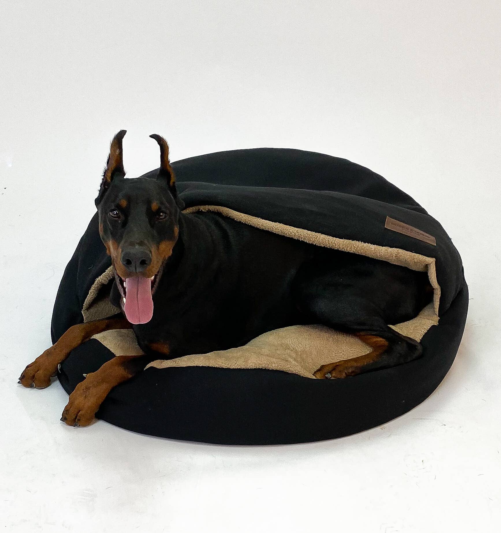 I BLACK B BEIGE HUDOG & HUCAT PREMIUM BED POCKET ROUND FOR PETS for wholesale on Faire
