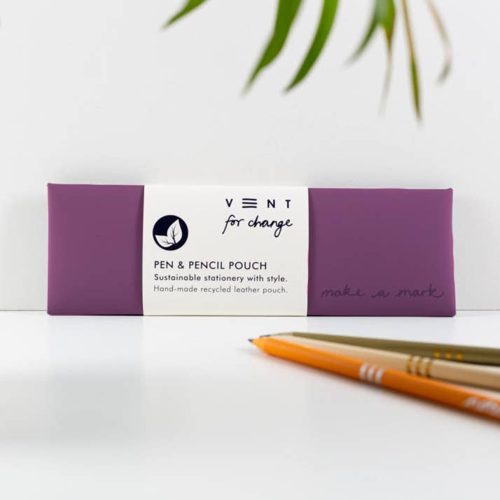 Penna/Pennpåse Återvunnet Läder - Lila för wholesale av VENT for Change