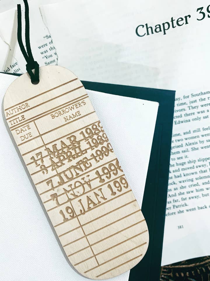 Segnalibro: tessera della biblioteca per la vendita all'ingrosso da parte di Copper Arrow Designs